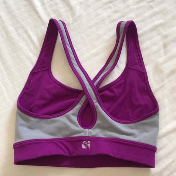 Victoria’s Secret sports bra - Picture 2 of 3
